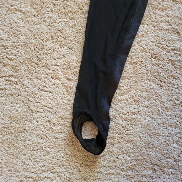 Mesh Stirrup Leggings Black Yoga Pants Size XS - Picture 5 of 5